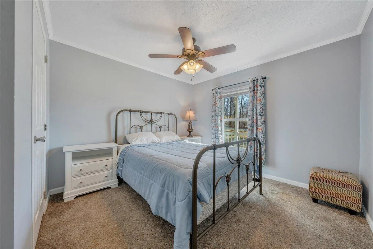 1309 Gate LN - Photo 21