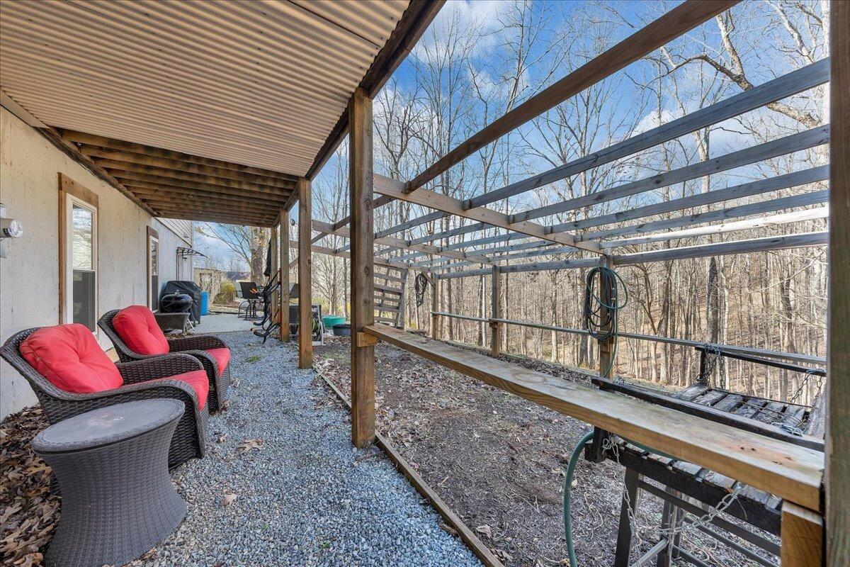 1309 Gate LN - Photo 33