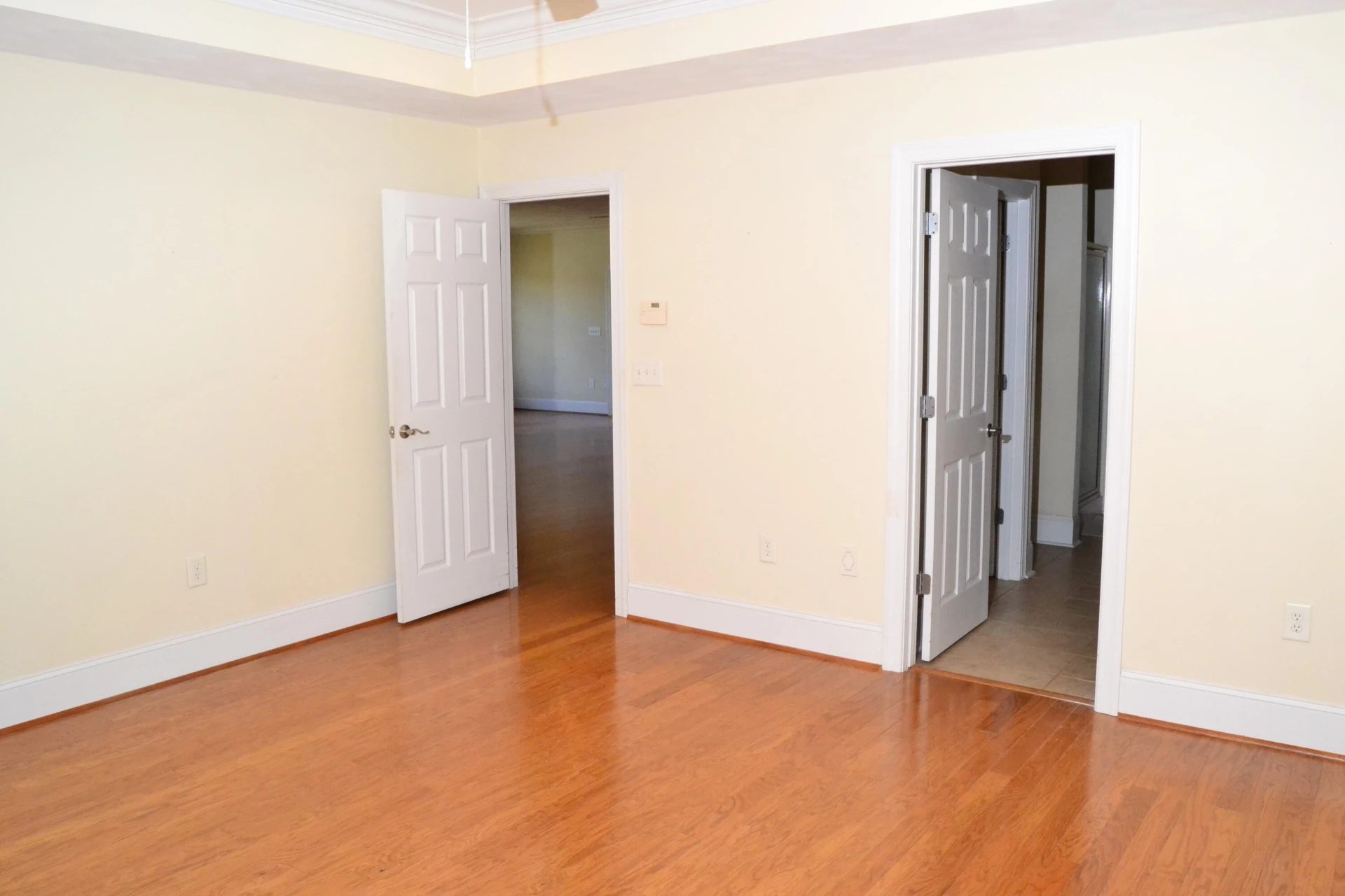 1112 Gaston DR - Photo 5