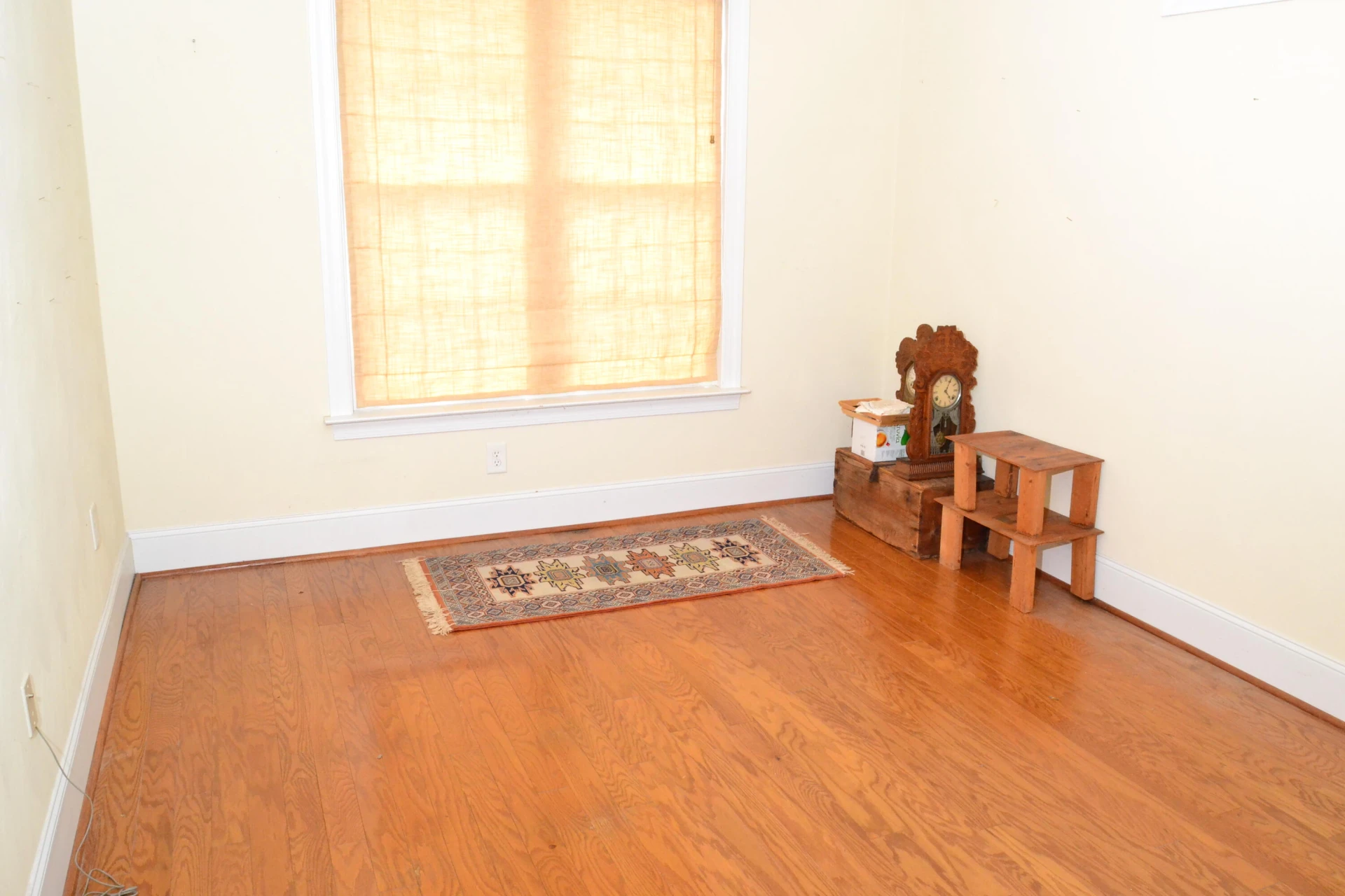 1112 Gaston DR - Photo 8