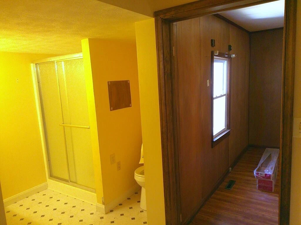1042 Barrows Mill RD - Photo 8