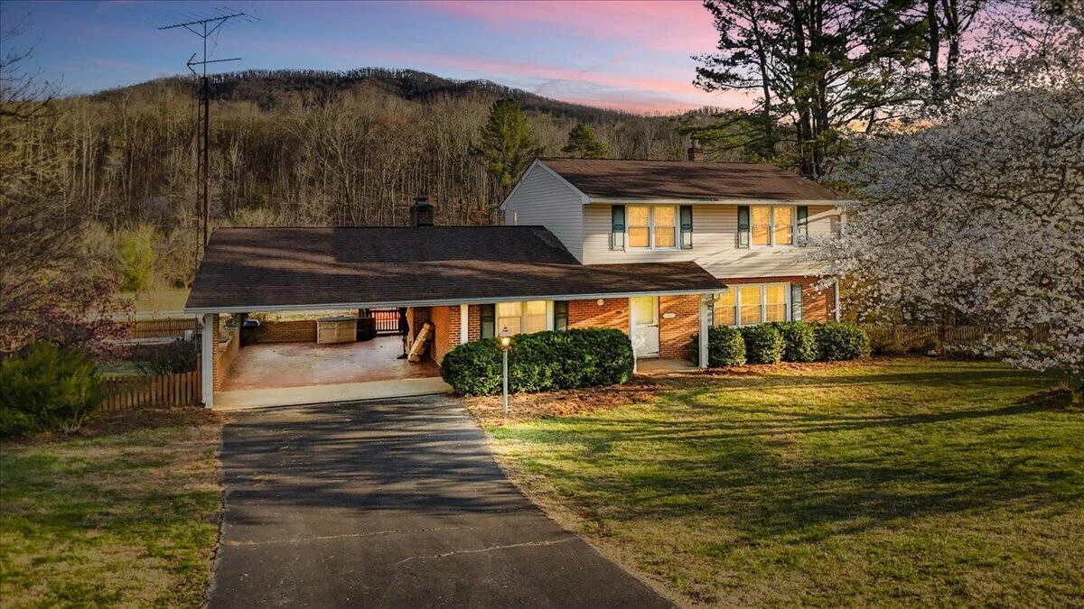 1356 Coopers Cove RD - Photo 117