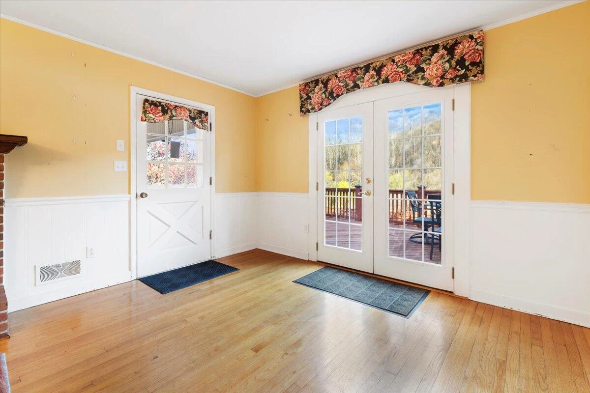 1356 Coopers Cove RD - Photo 135