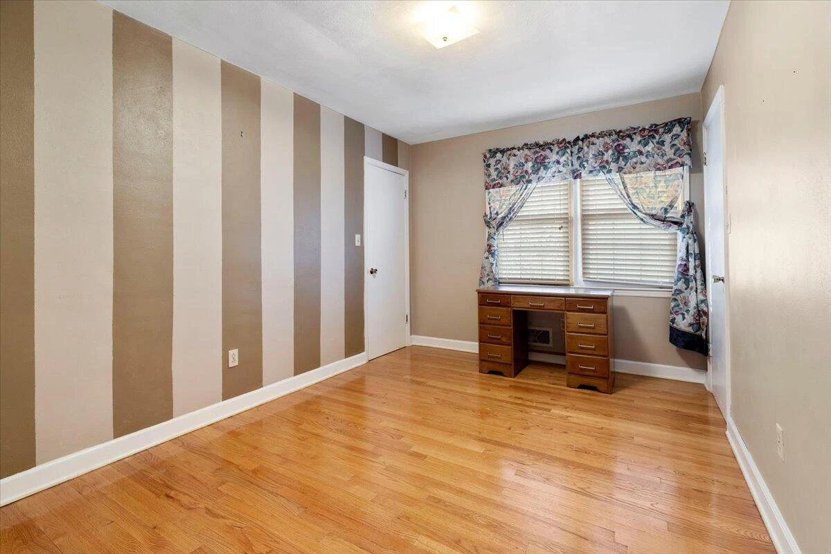 1356 Coopers Cove RD - Photo 152