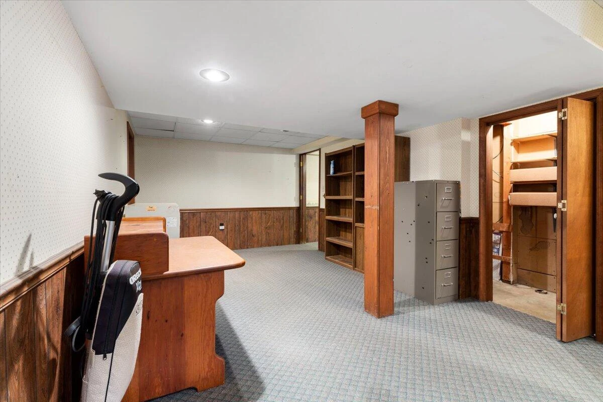 1356 Coopers Cove RD - Photo 158