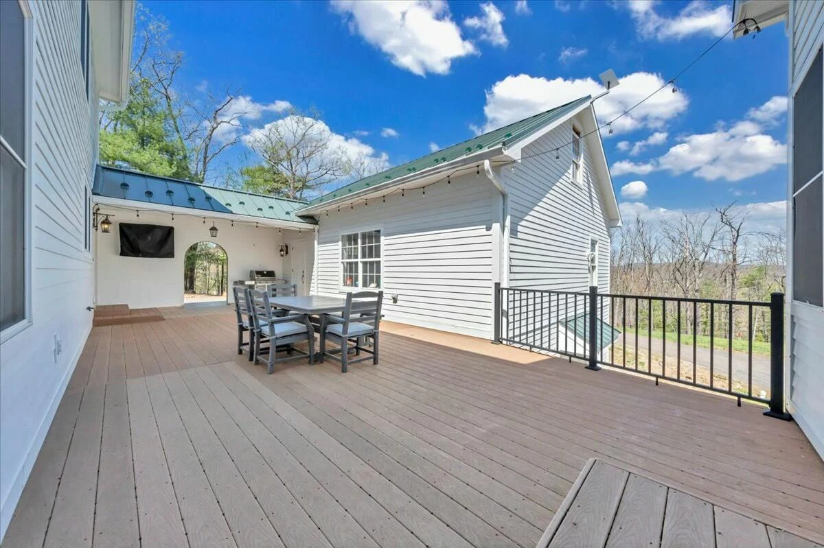 220 Fox Run RD - Photo 17