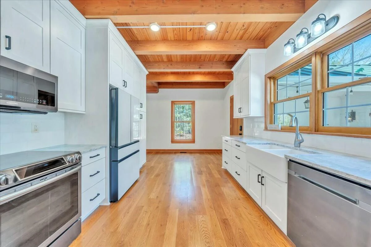 220 Fox Run RD - Photo 23