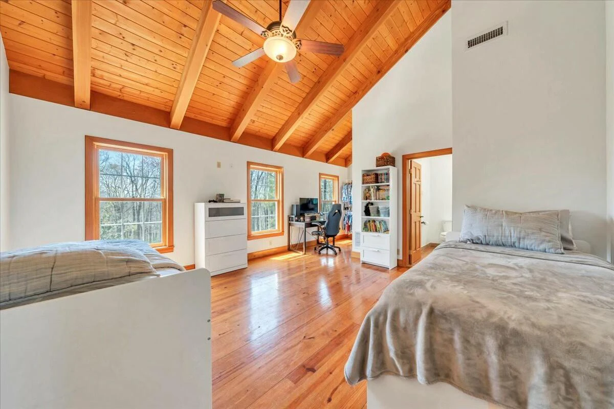 220 Fox Run RD - Photo 38