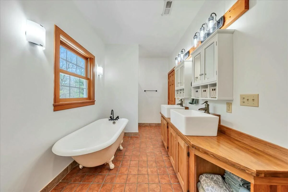 220 Fox Run RD - Photo 43