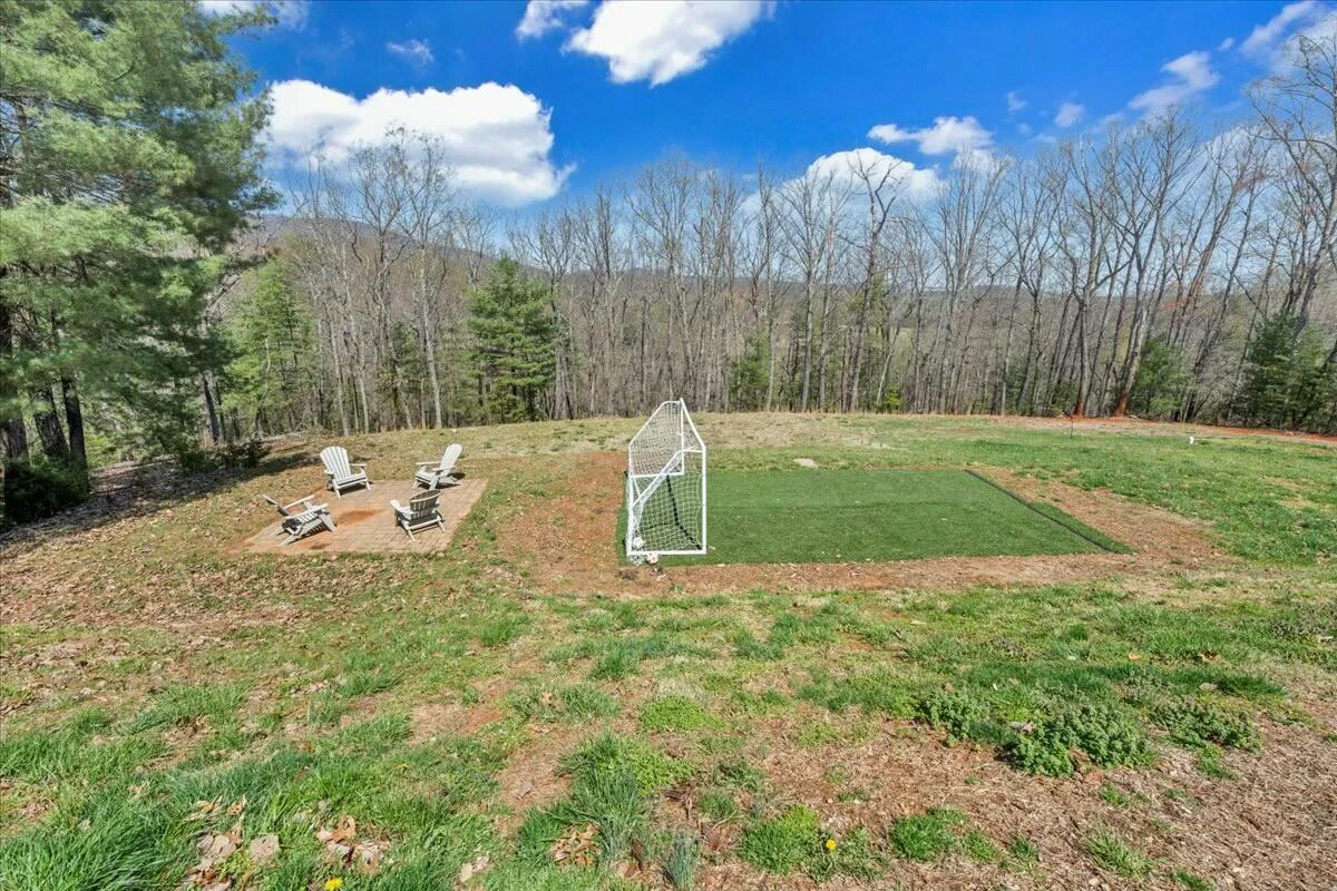 220 Fox Run RD - Photo 55