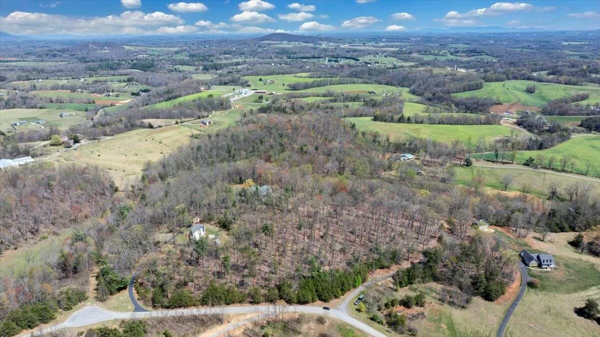 220 Fox Run RD - Photo 71