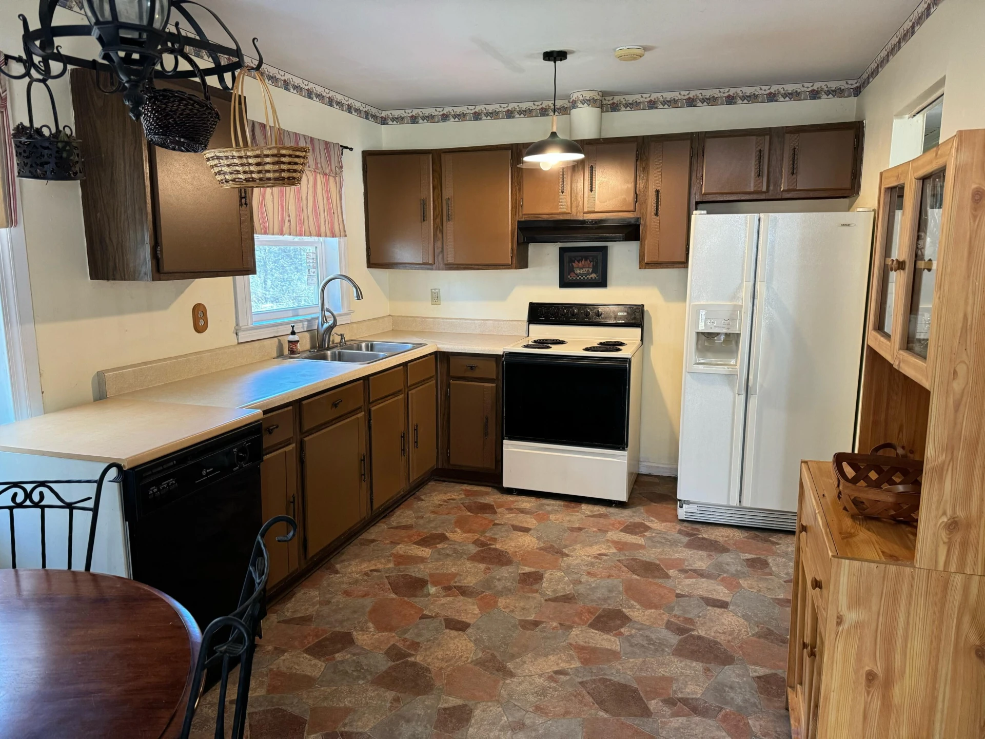 1615 Dolly Ann DR - Photo 4