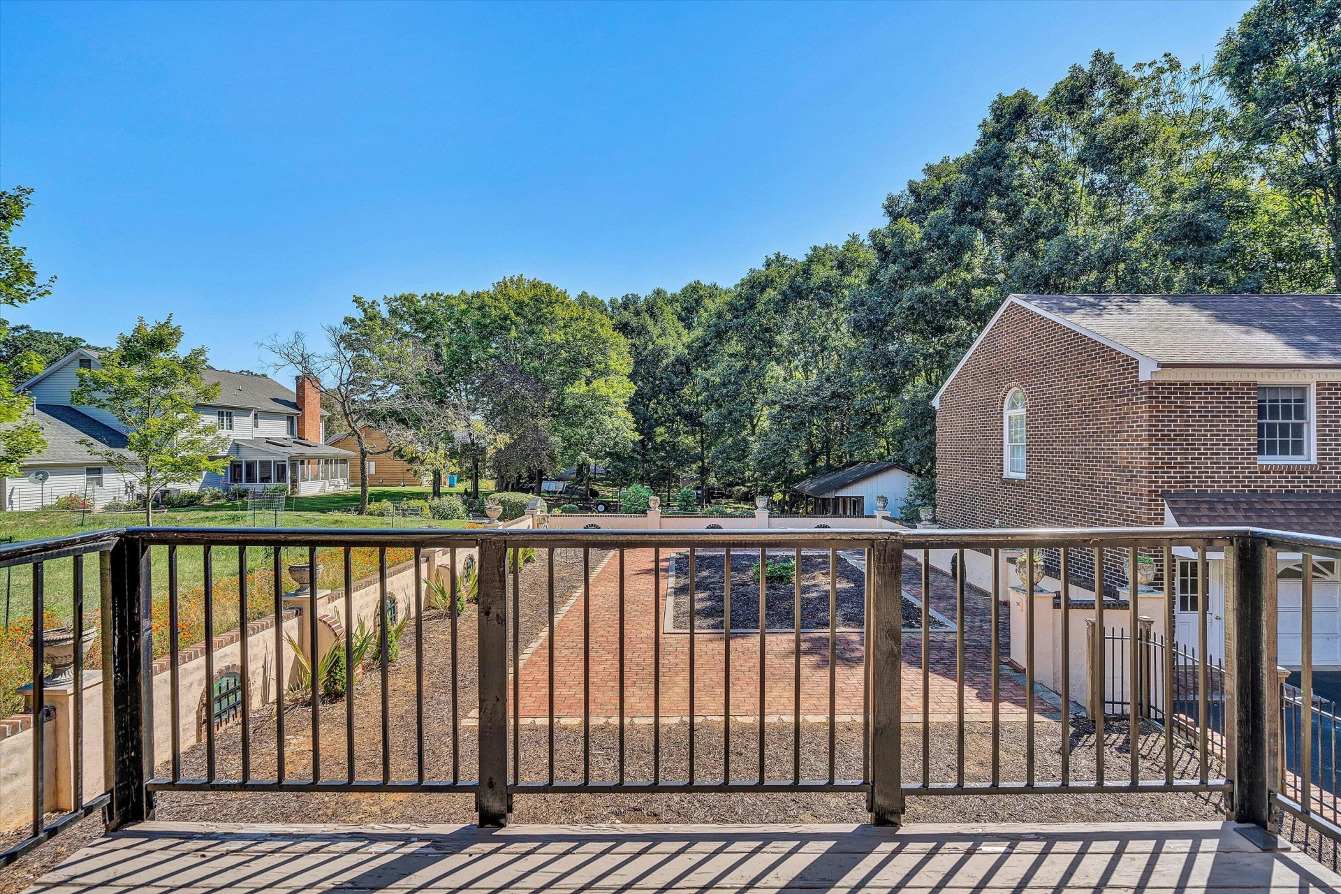 1710 Dawn LN SW - Photo 9