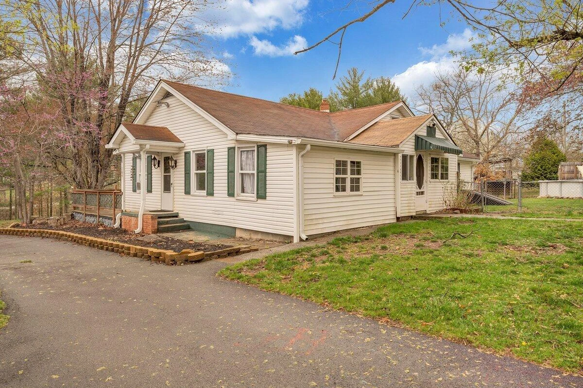 164 Christian DR - Photo 33