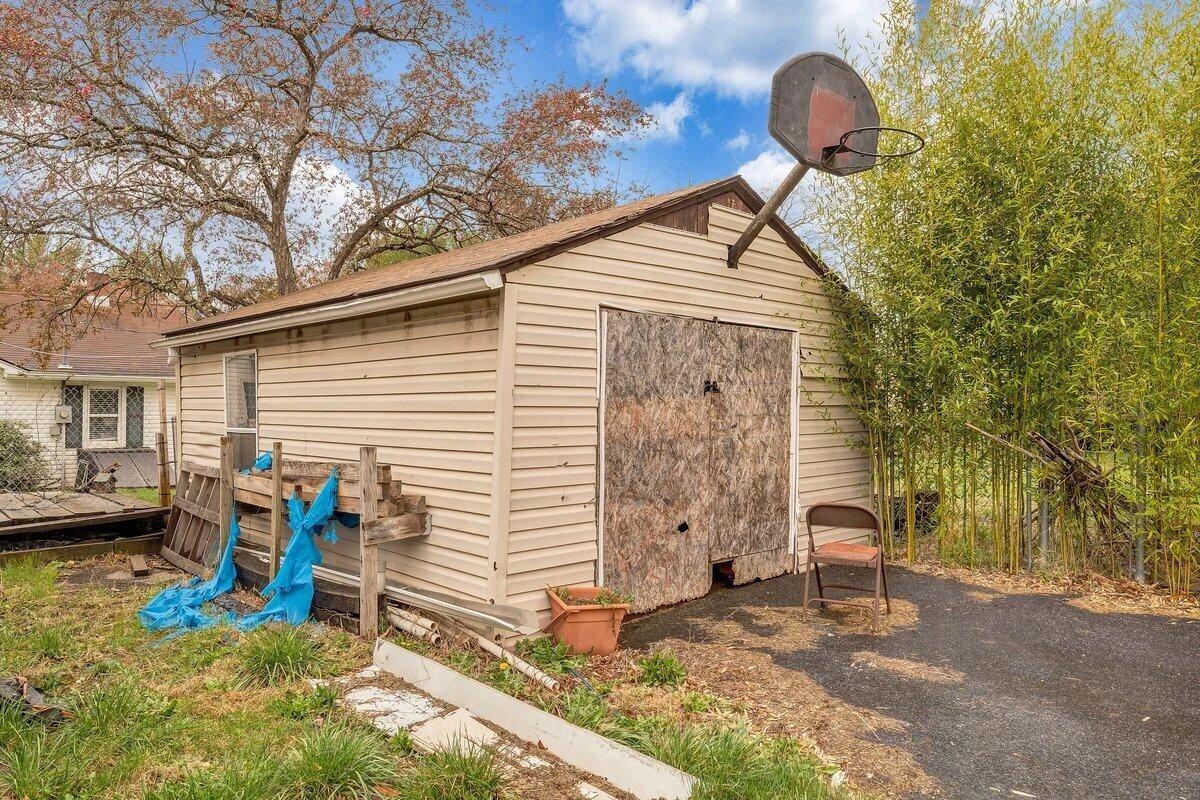 164 Christian DR - Photo 37