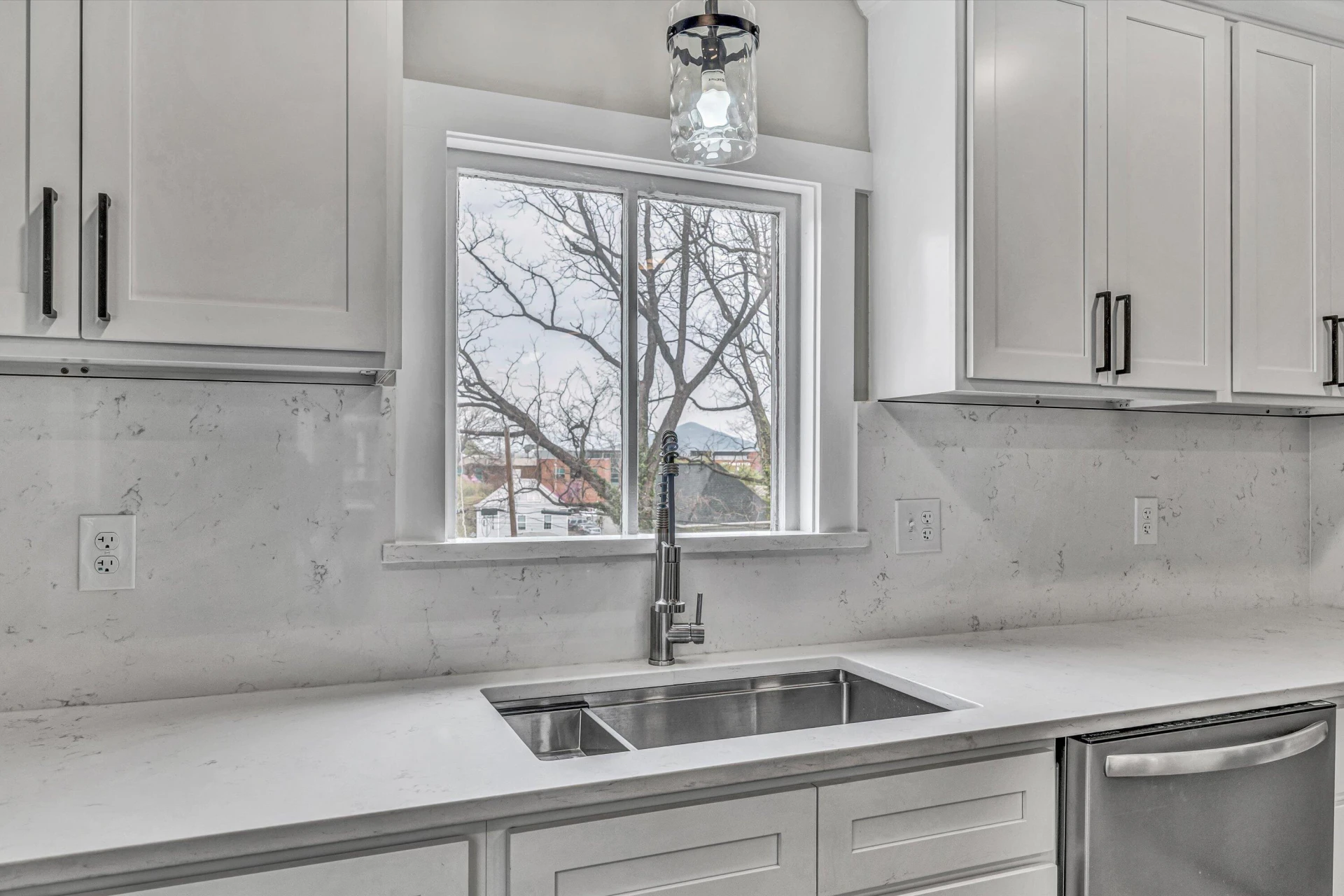 535 Day AVE SW - Photo 12