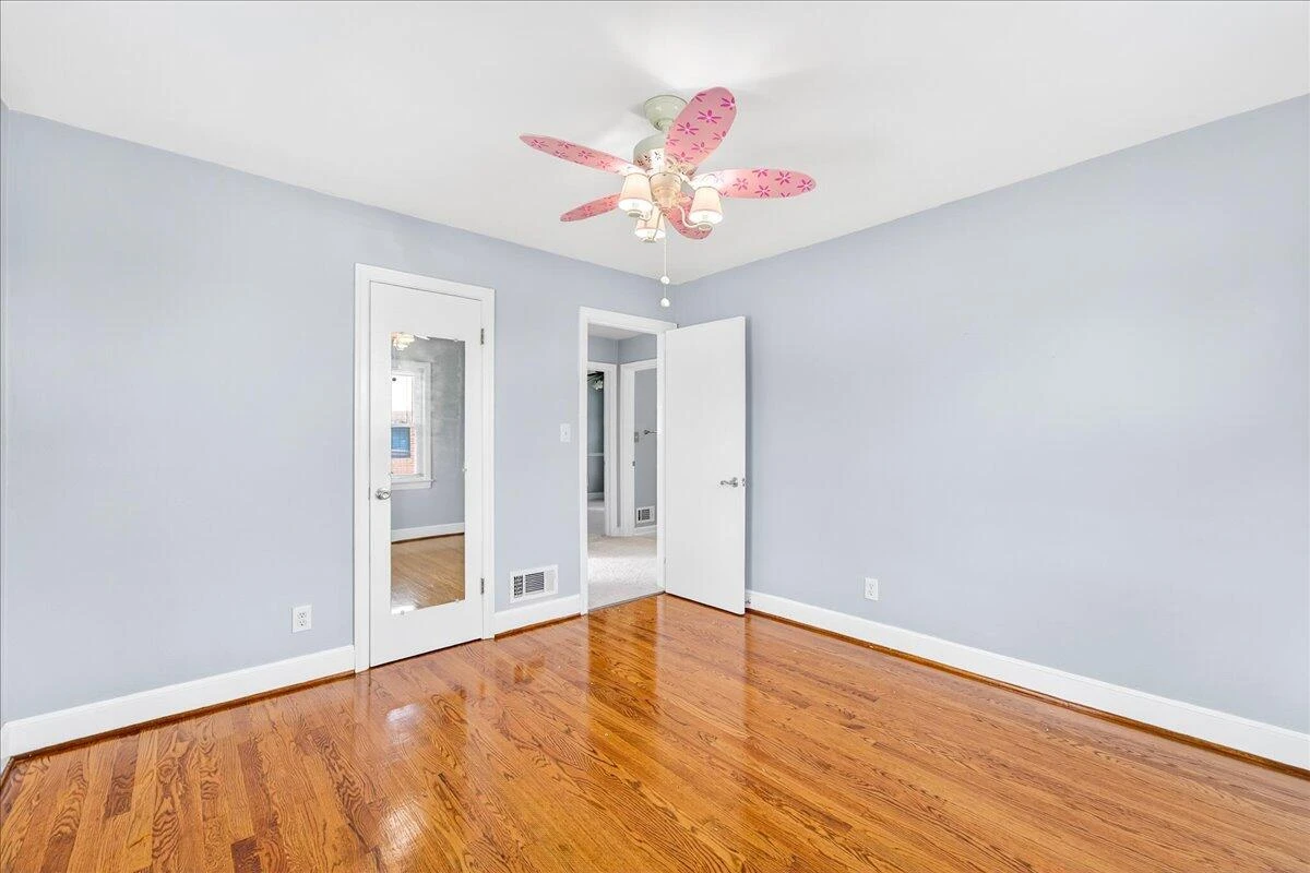 2048 Laura RD NW - Photo 23