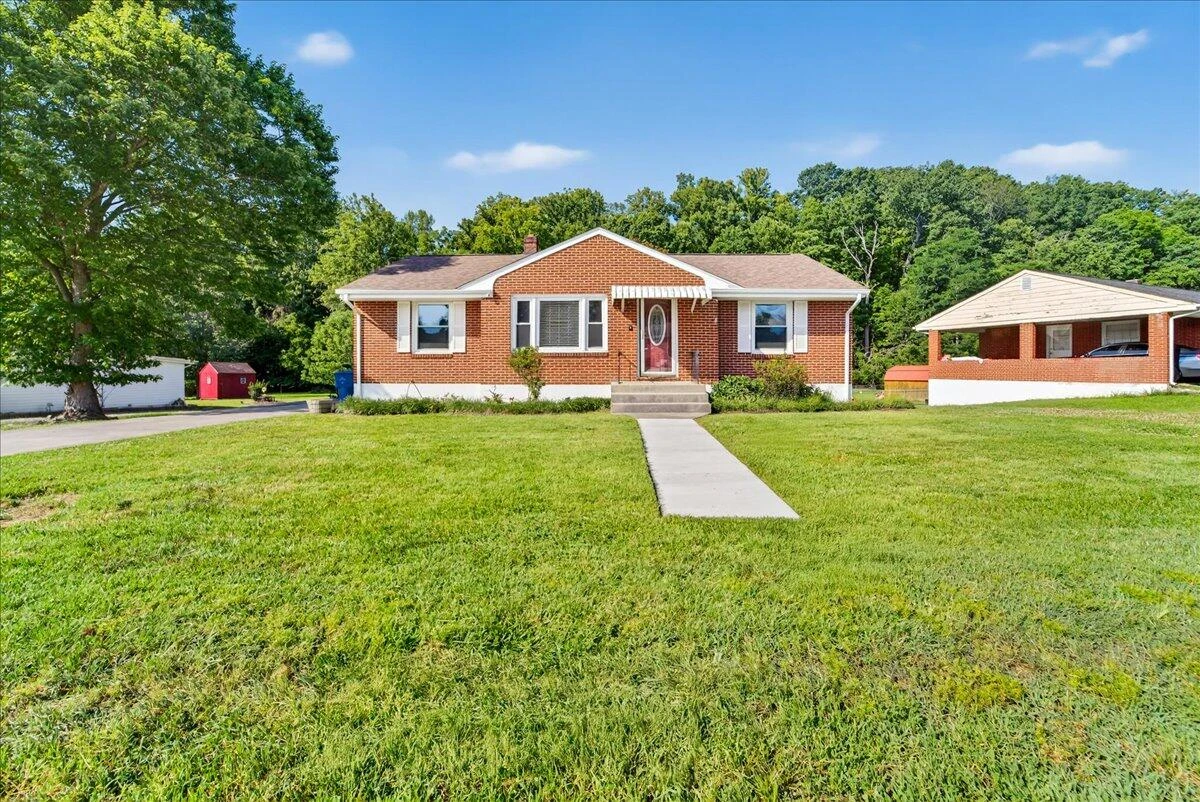2048 Laura RD NW - Photo 50