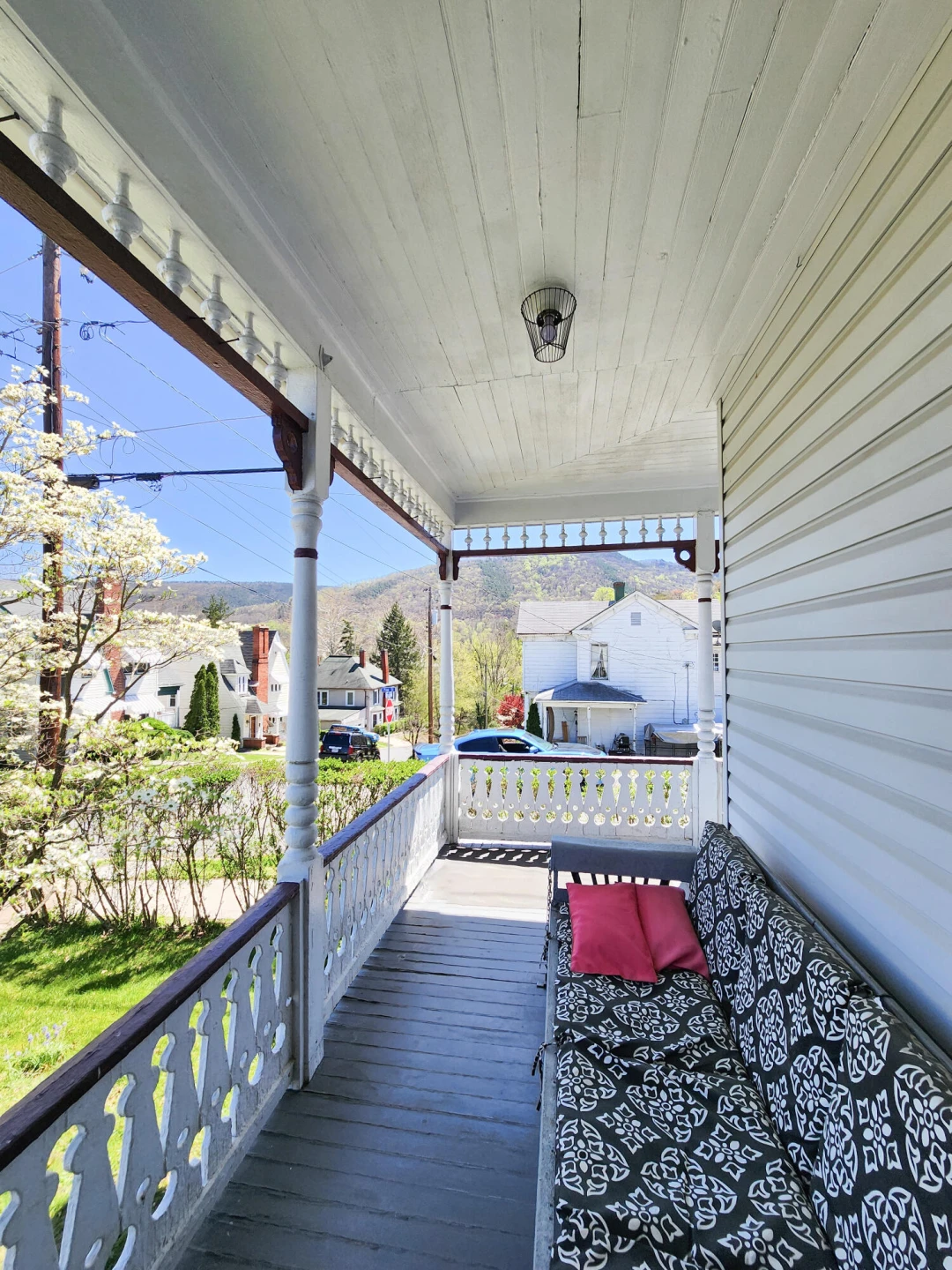 501 Brussels AVE - Photo 10