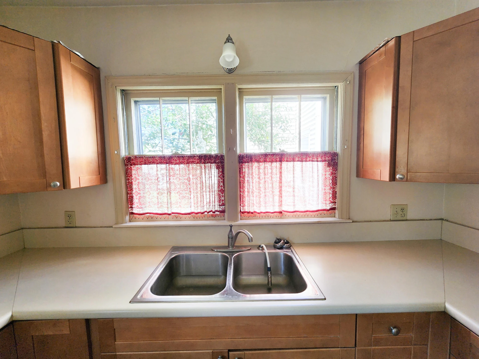 501 Brussels AVE - Photo 30