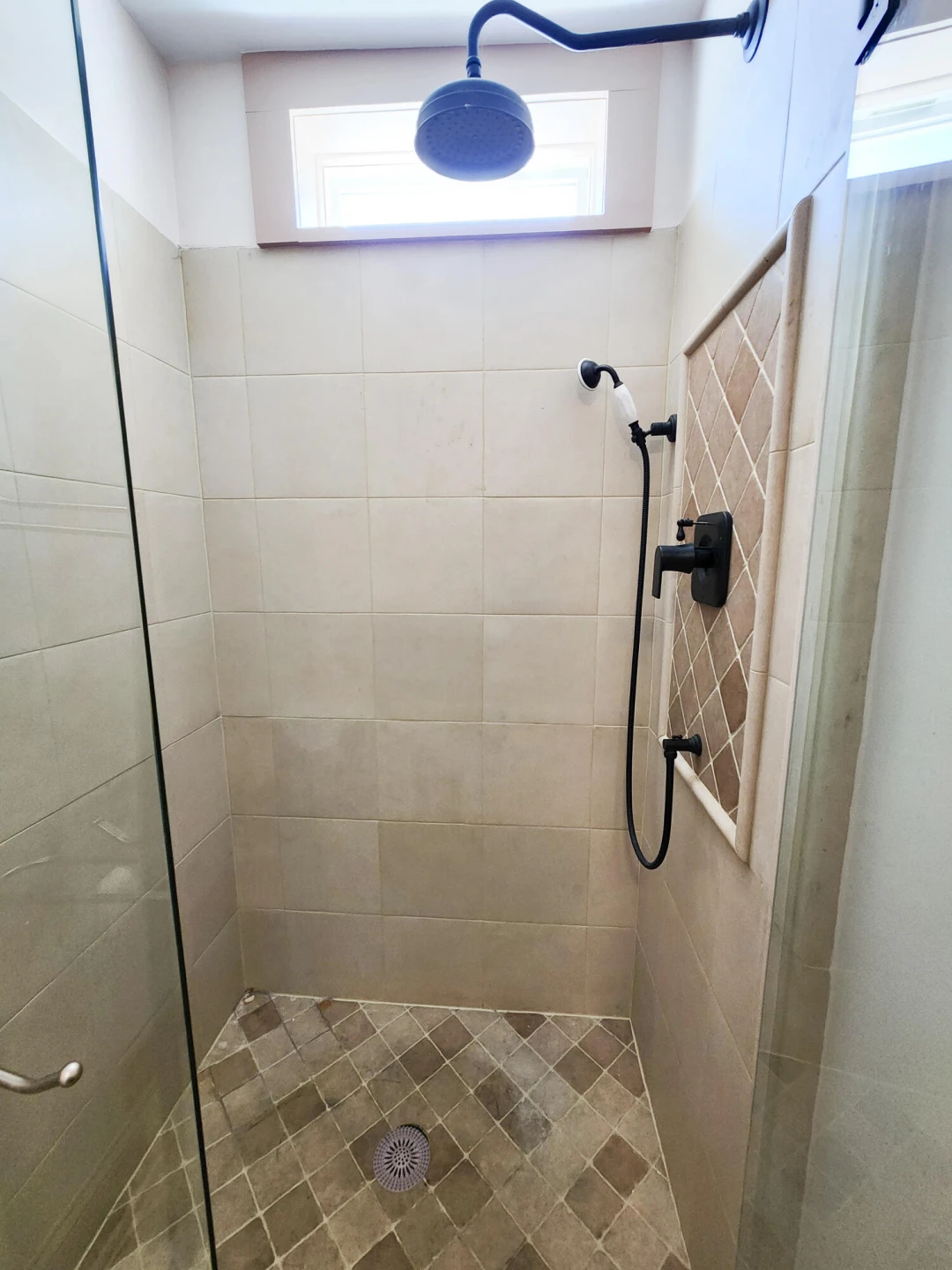 501 Brussels AVE - Photo 32