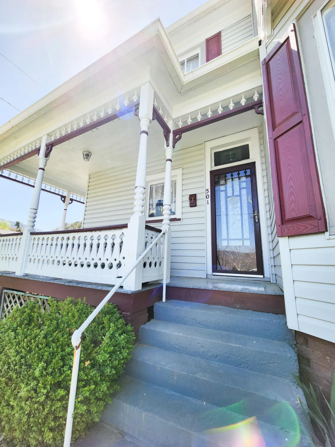 501 Brussels AVE - Photo 4