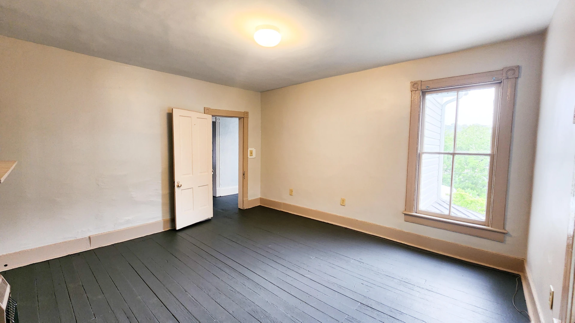 501 Brussels AVE - Photo 42
