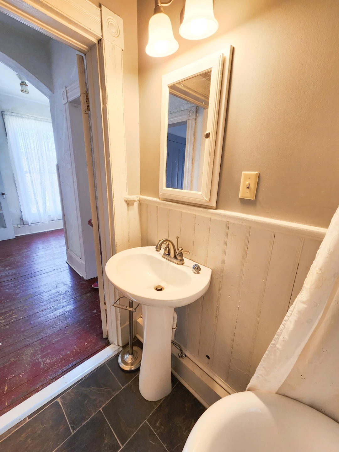 501 Brussels AVE - Photo 47
