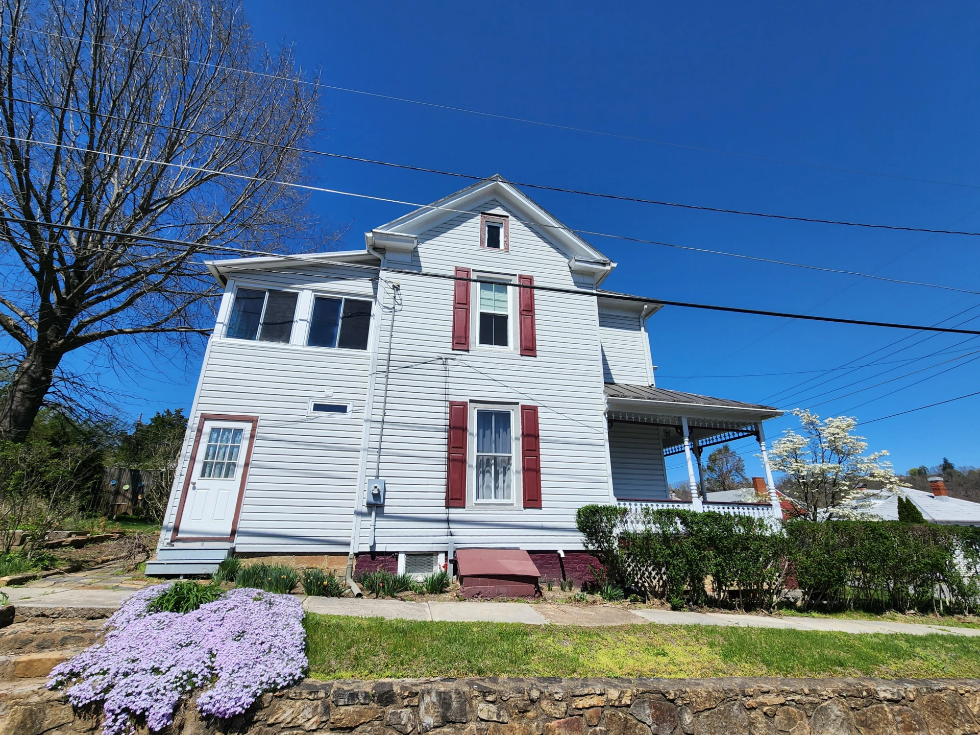 501 Brussels AVE - Photo 7
