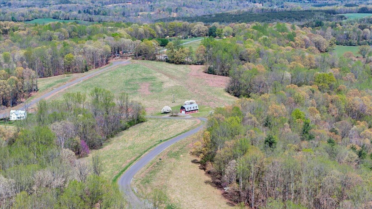 103 Crestview RD - Photo 33