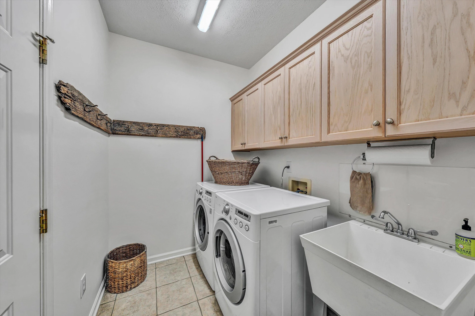 1295 Idlewood RD - Photo 18