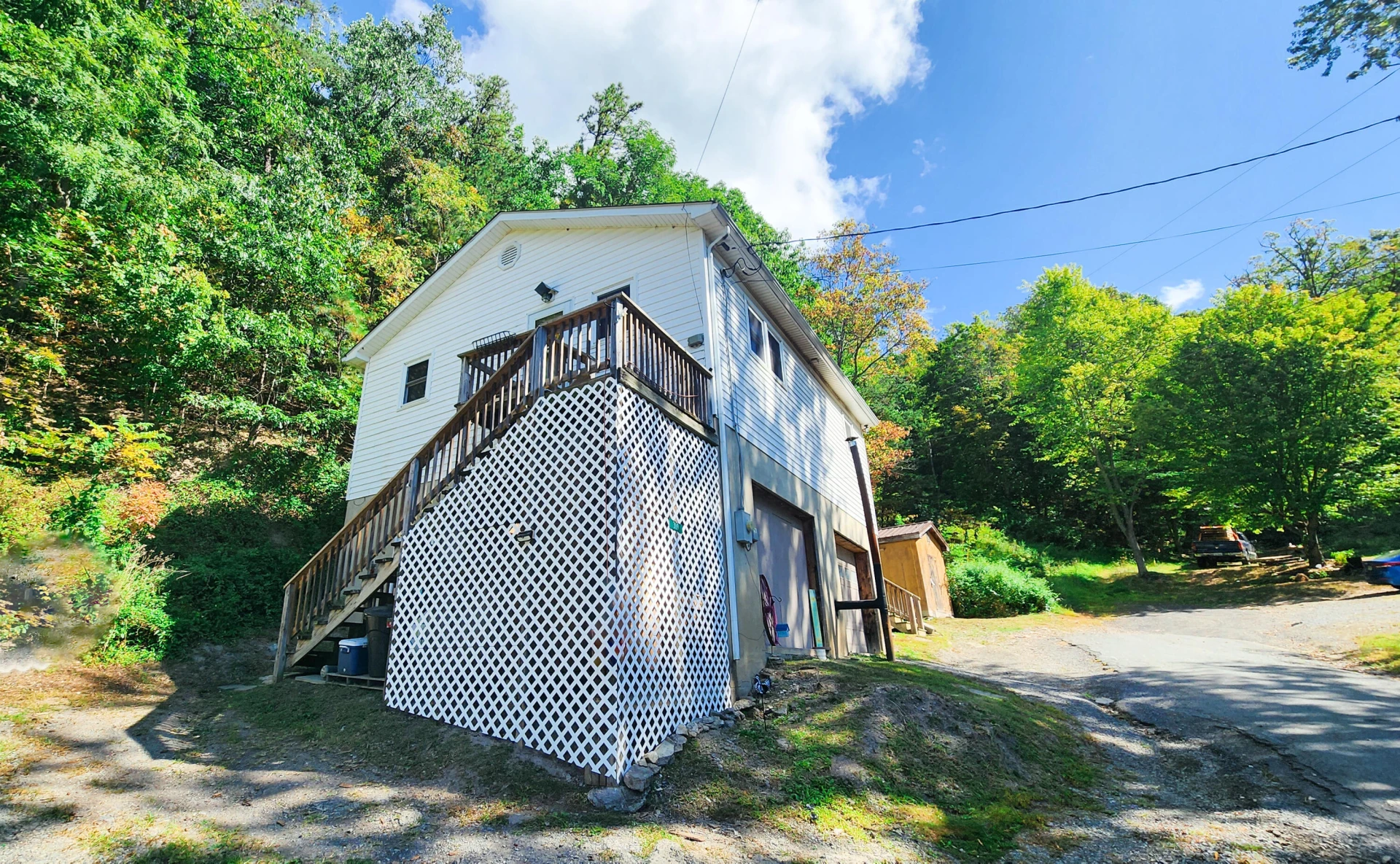 309 Thomastown RD - Photo 3