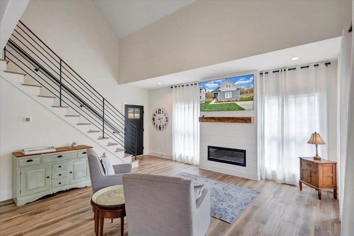 111 Retreat LN - Photo 15