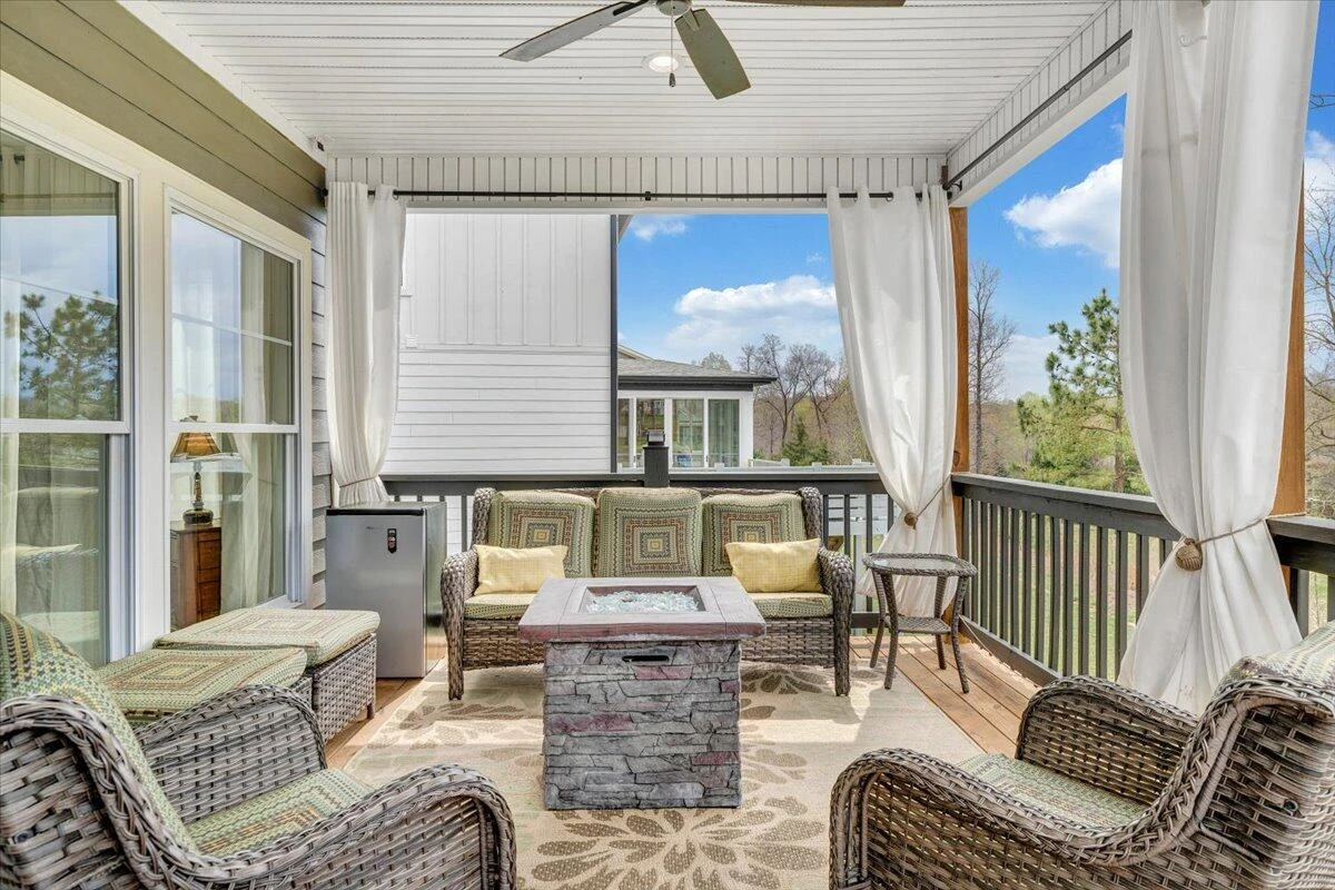 111 Retreat LN - Photo 34