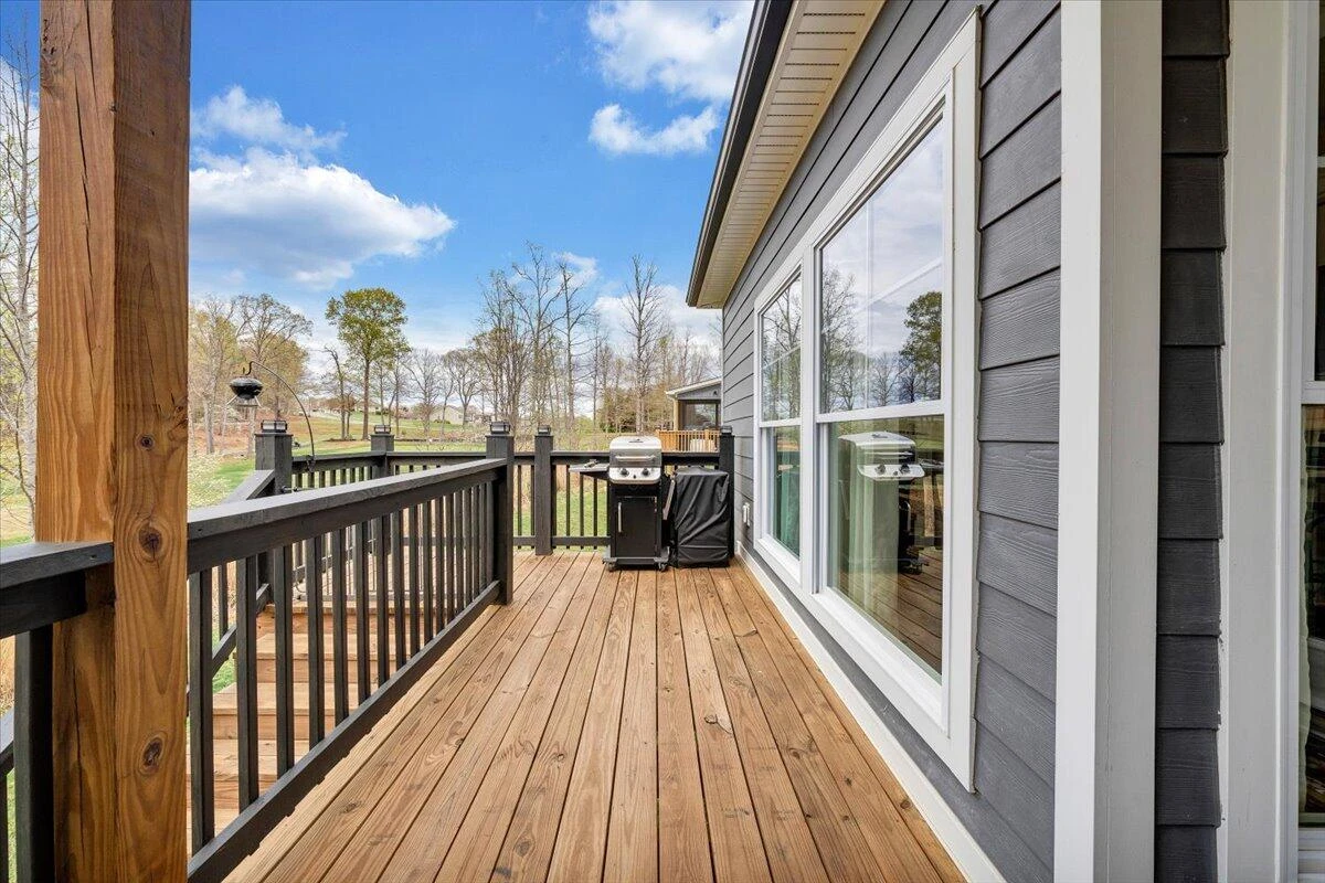 111 Retreat LN - Photo 37
