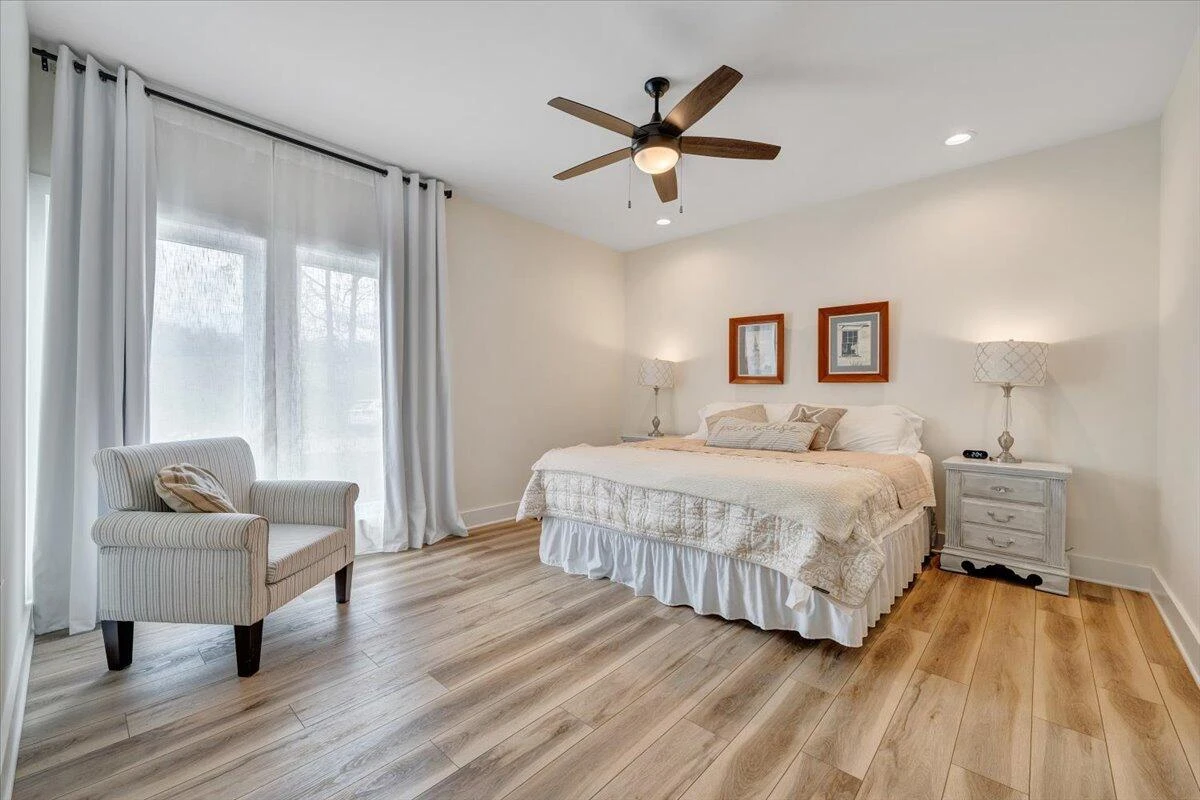 111 Retreat LN - Photo 40