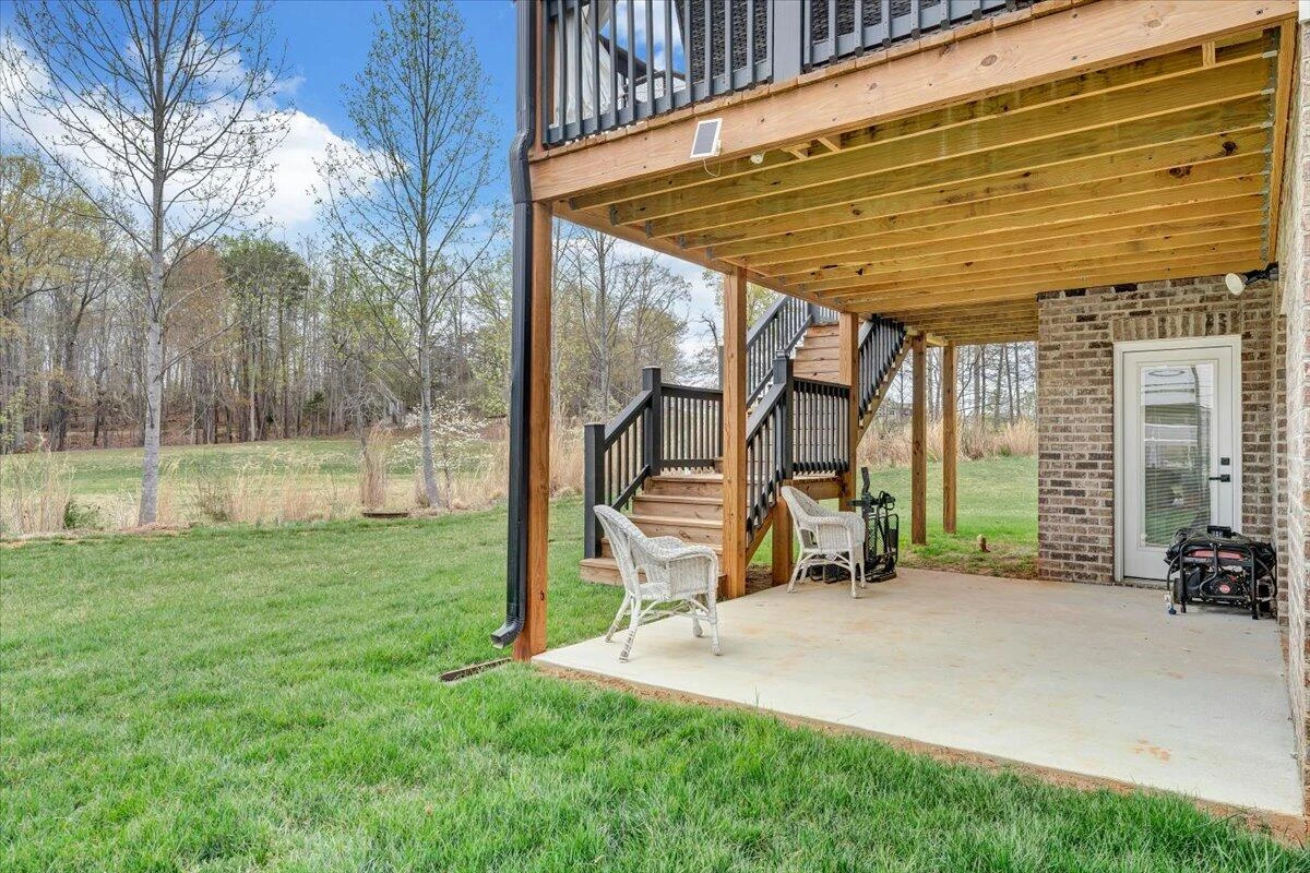 111 Retreat LN - Photo 63