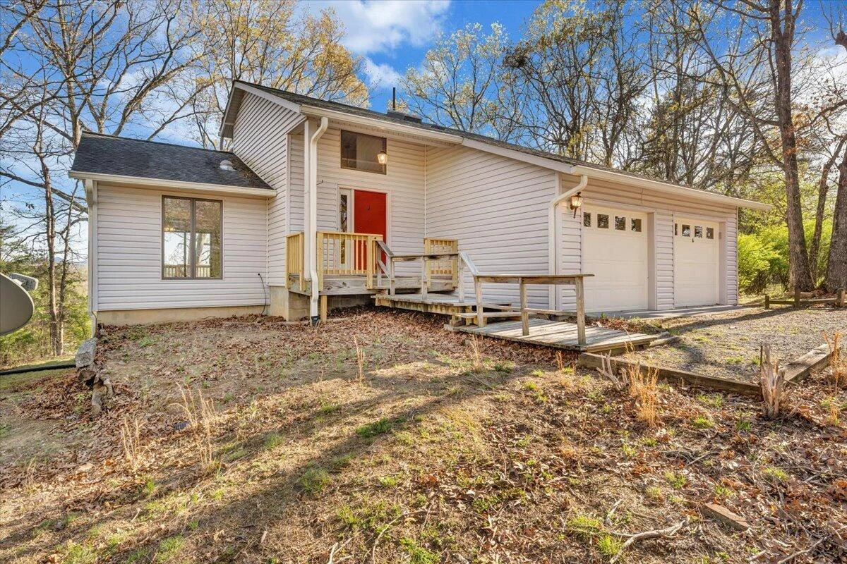 11 Ferns LN