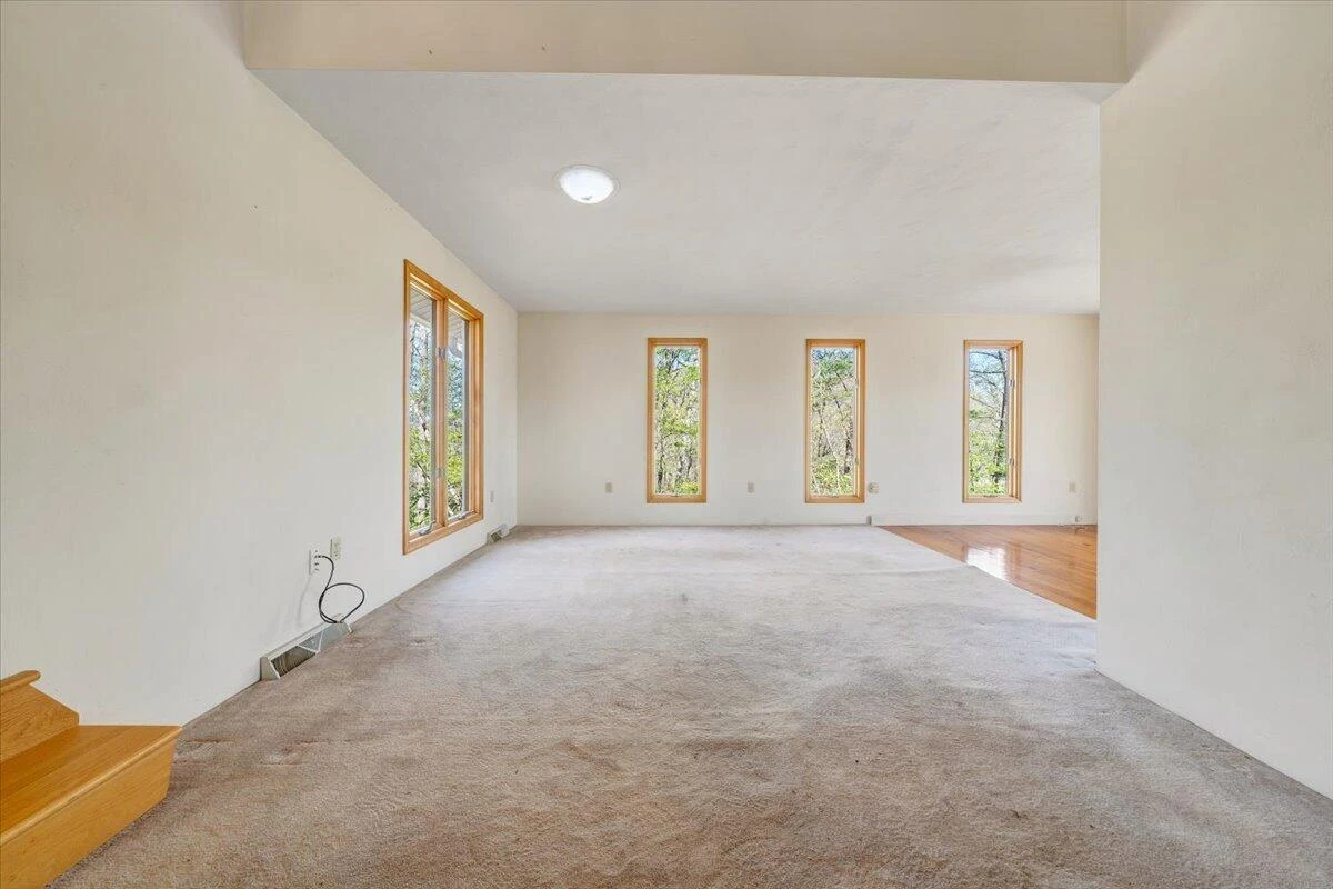11 Ferns LN - Photo 17