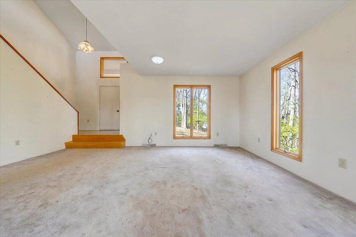 11 Ferns LN - Photo 18