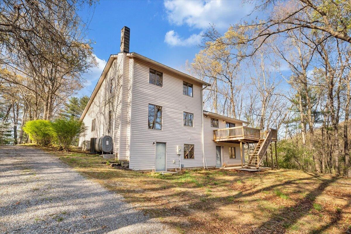 11 Ferns LN - Photo 4