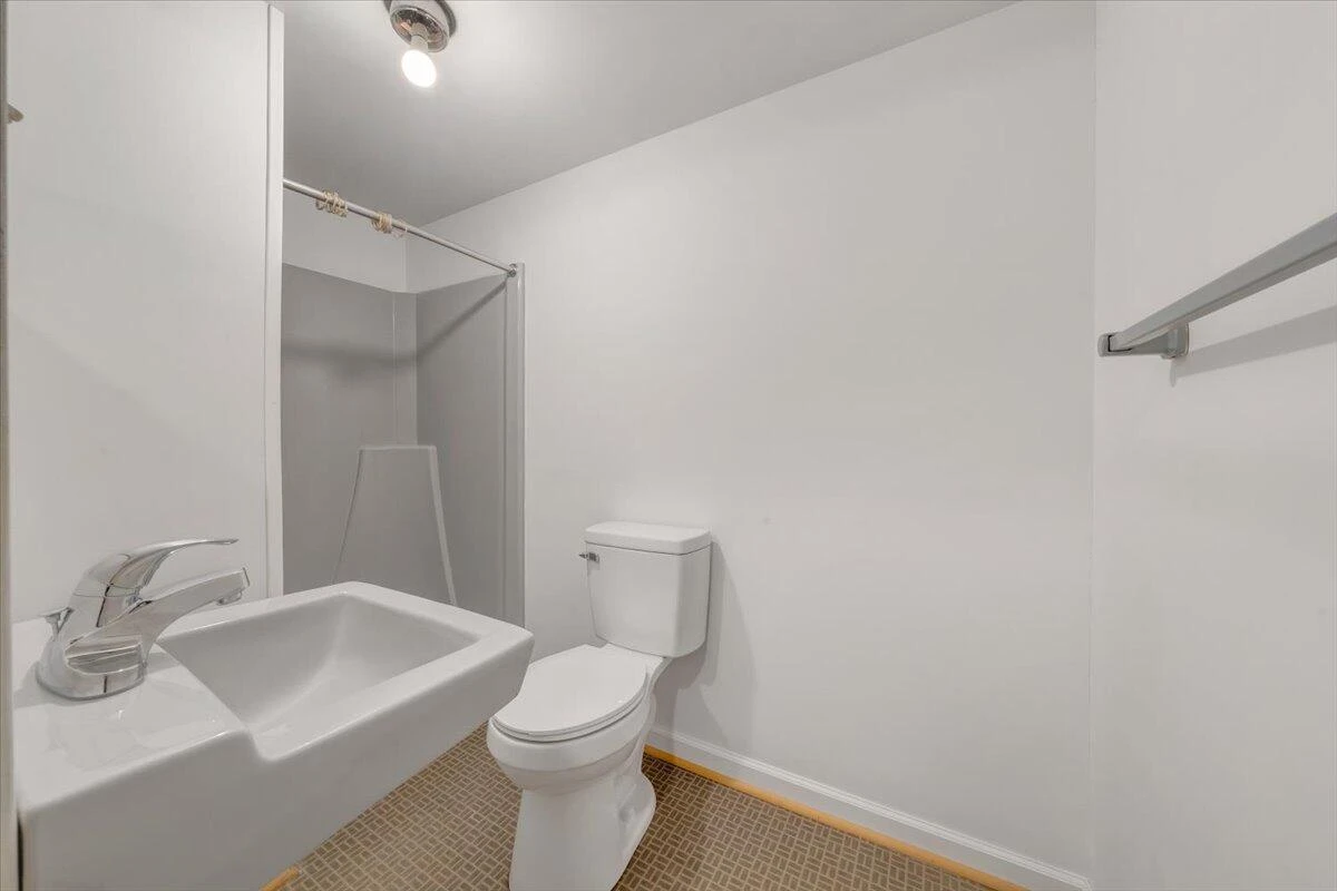 11 Ferns LN - Photo 49