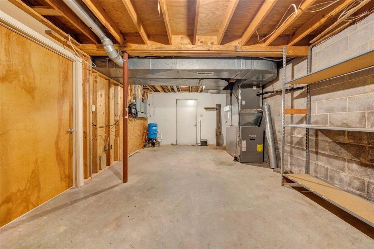 11 Ferns LN - Photo 51