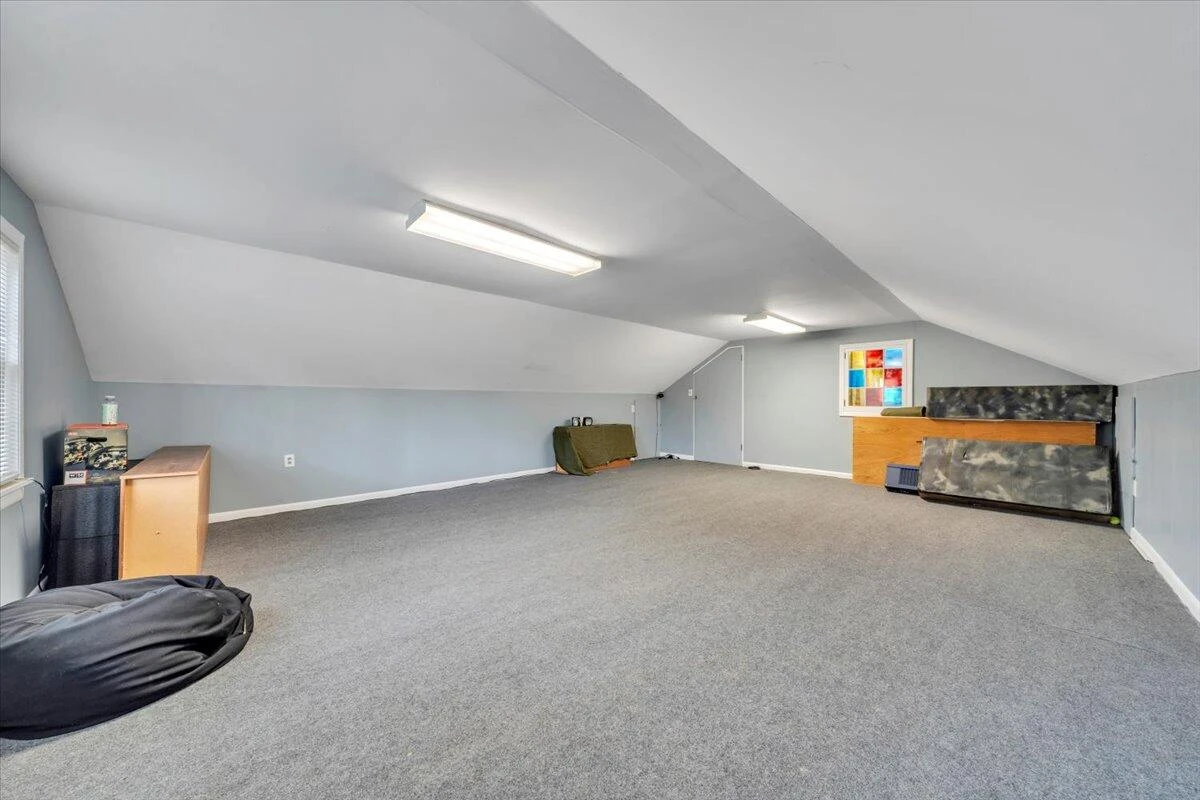 215 Chestnut ST - Photo 28