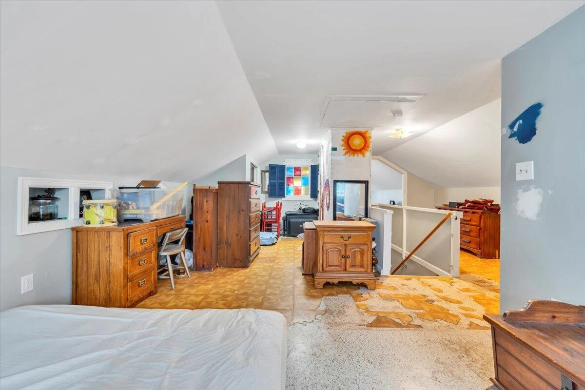 215 Chestnut ST - Photo 29