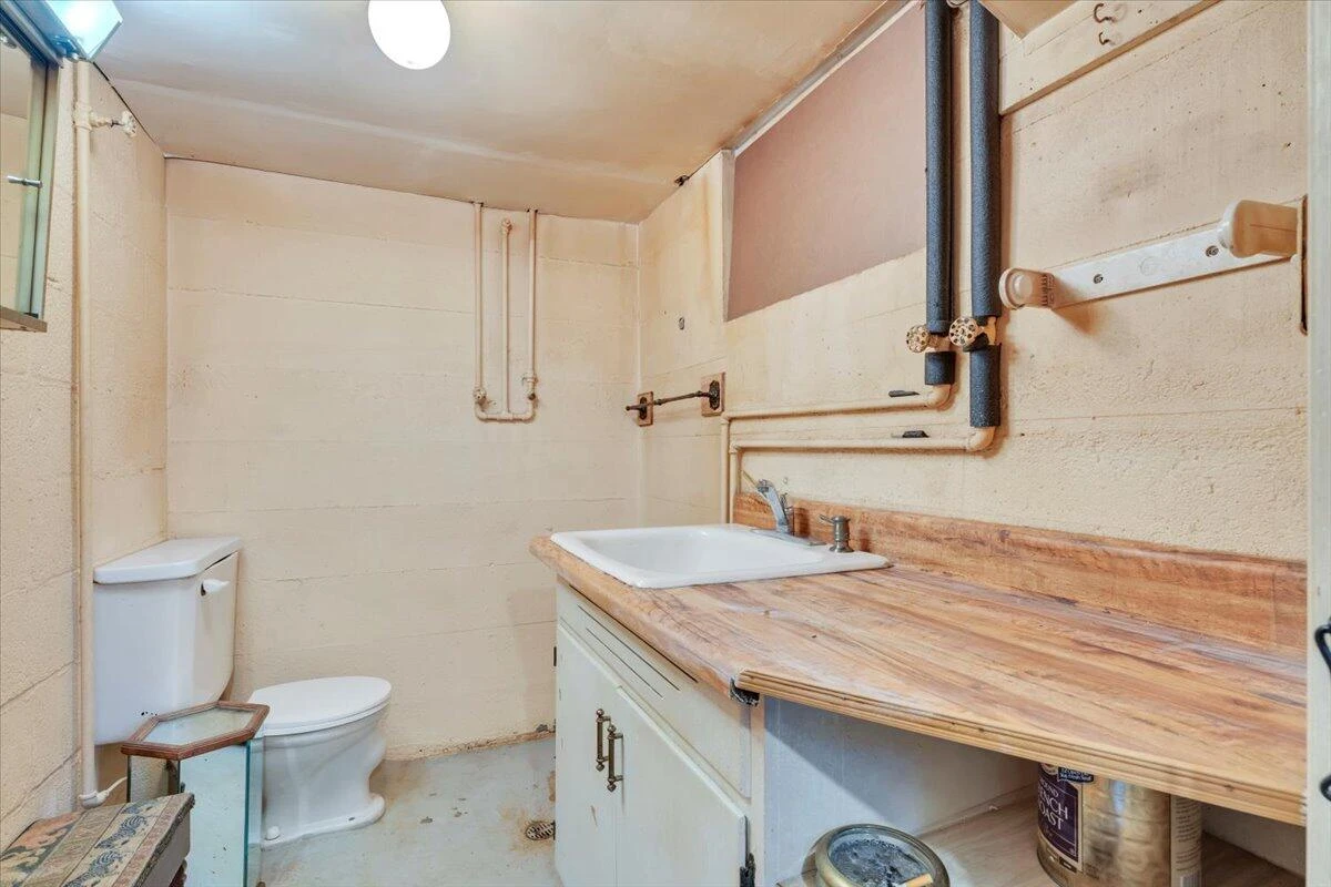 215 Chestnut ST - Photo 38