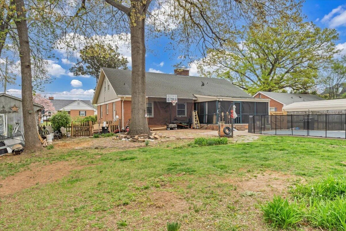 215 Chestnut ST - Photo 47