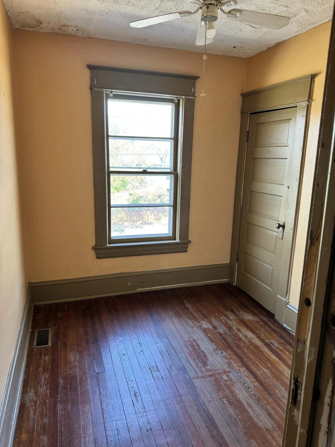 1506 Rorer AVE SW - Photo 11