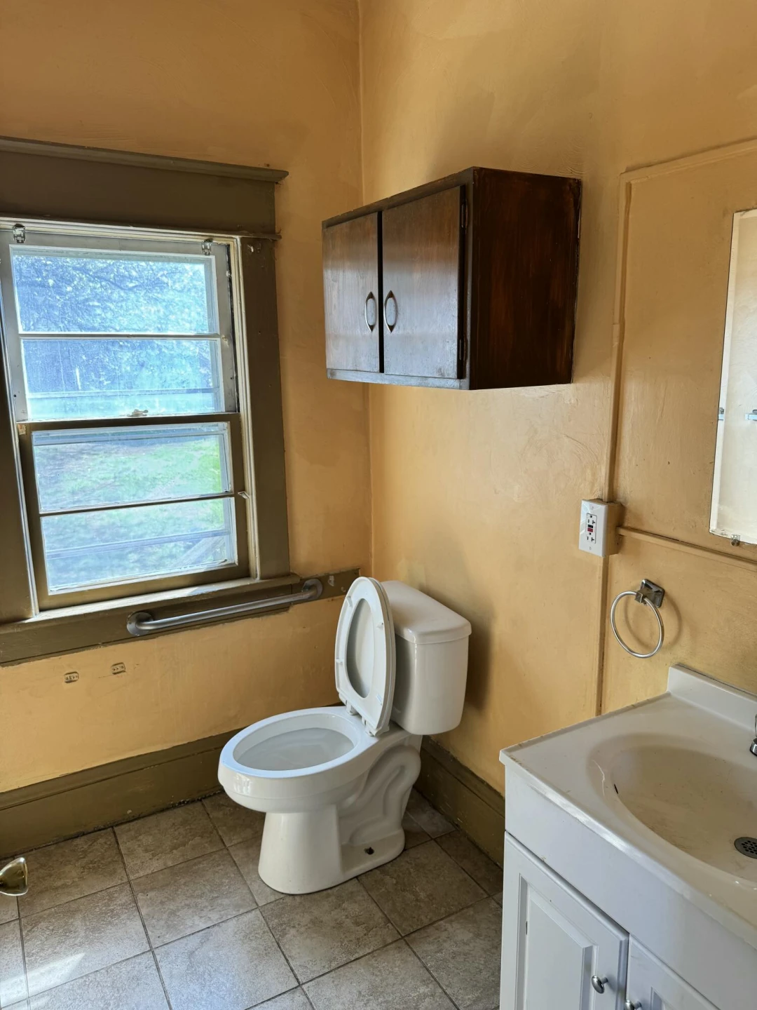 1506 Rorer AVE SW - Photo 5