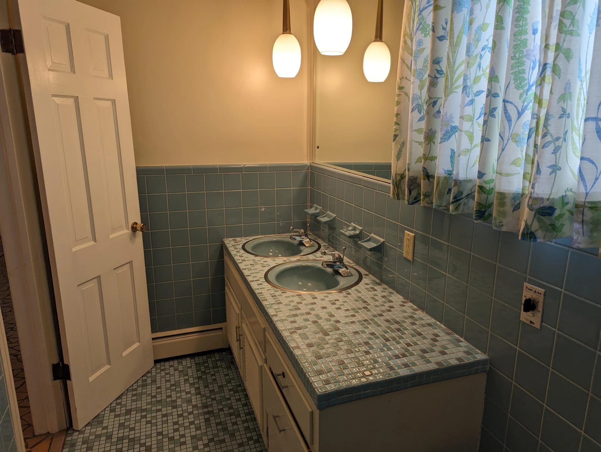75 Foster ST - Photo 18